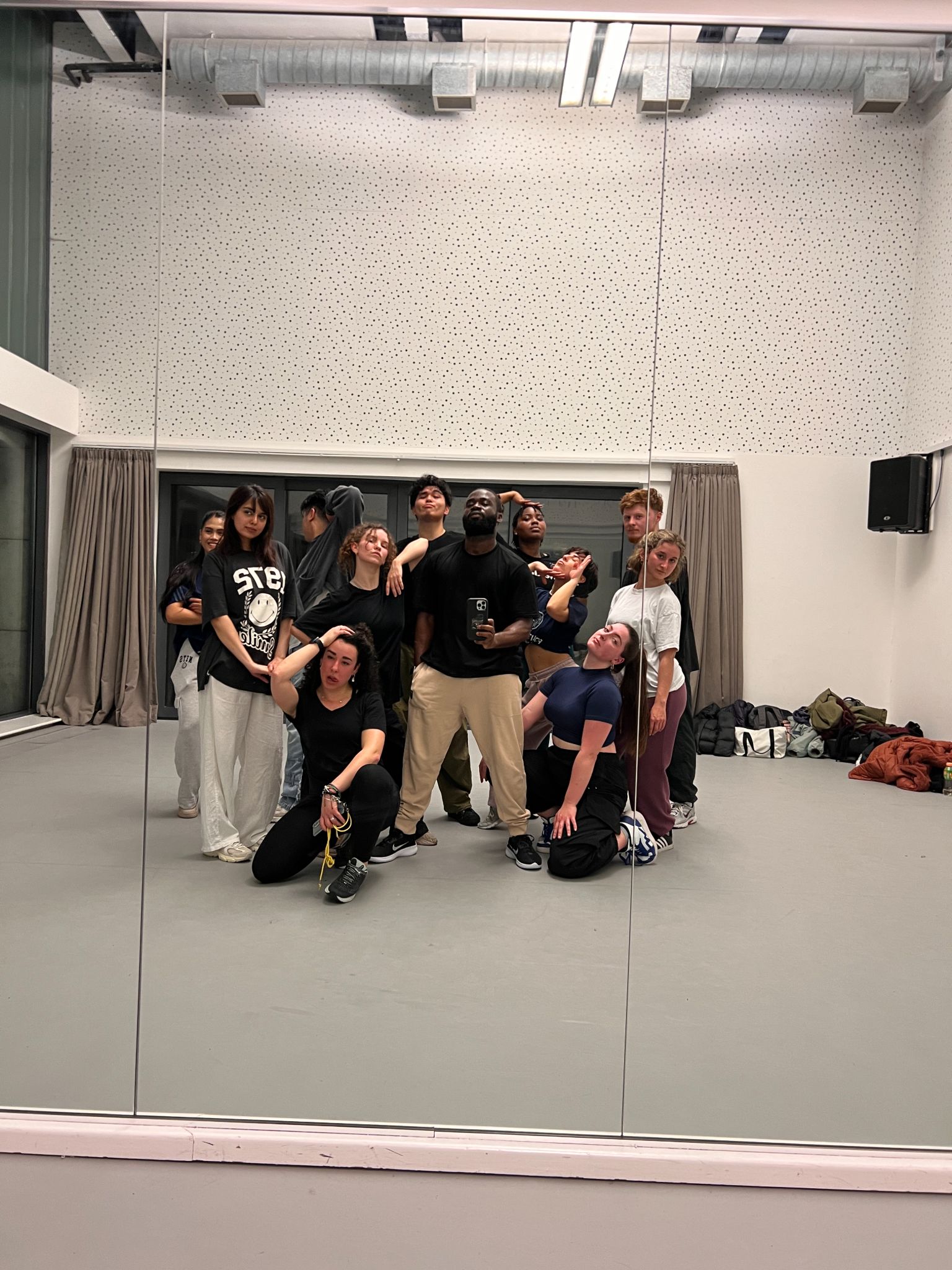 Monday Afrodance Foundation Classes